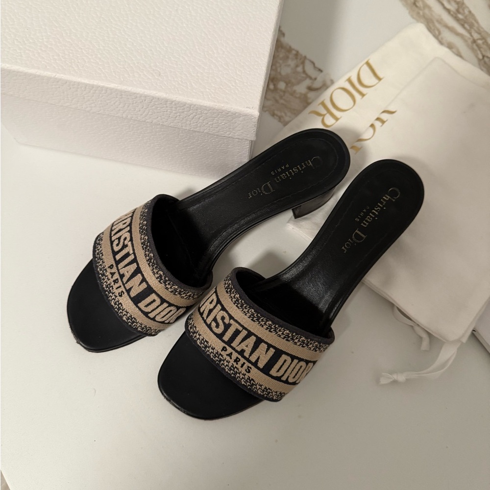 Dior Dway Navy Blue & Beige Embroidered Canvas Slide Sandals Size 38.5